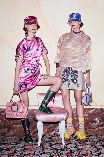 Look 8